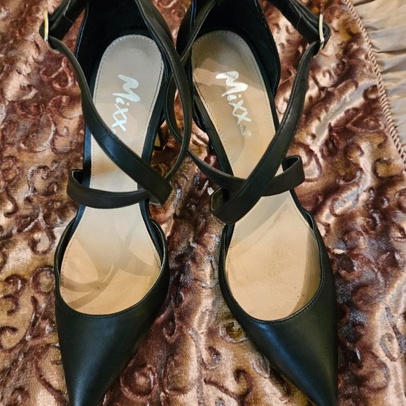 MIXX Black High Heel Pointy Toe Sandal - Picture 2 of 5